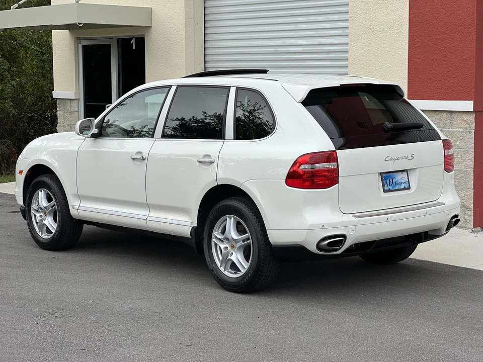 2008 Porsche 955/957 Cayenne S - Image 24 of 31