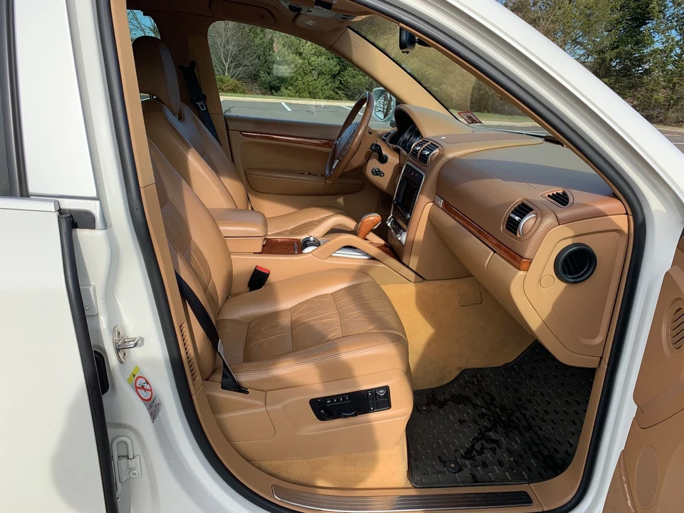 2008 Porsche 955/957 Cayenne S - Image 10 of 19