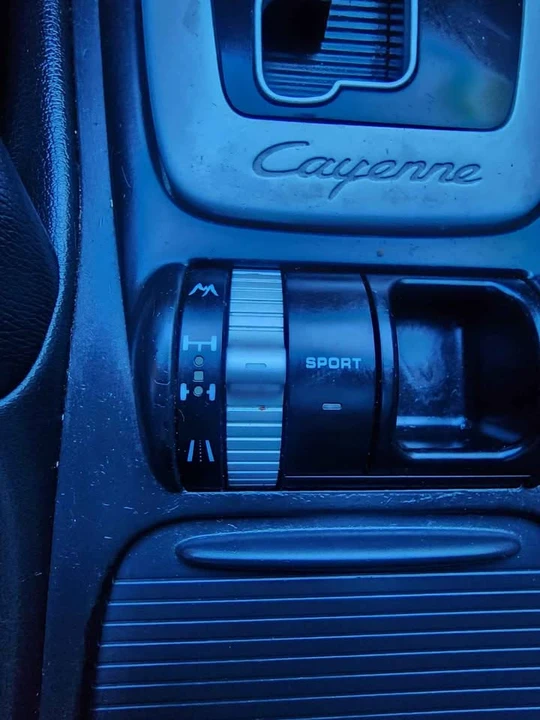 2008 Porsche 955/957 Cayenne - Image 13 of 17