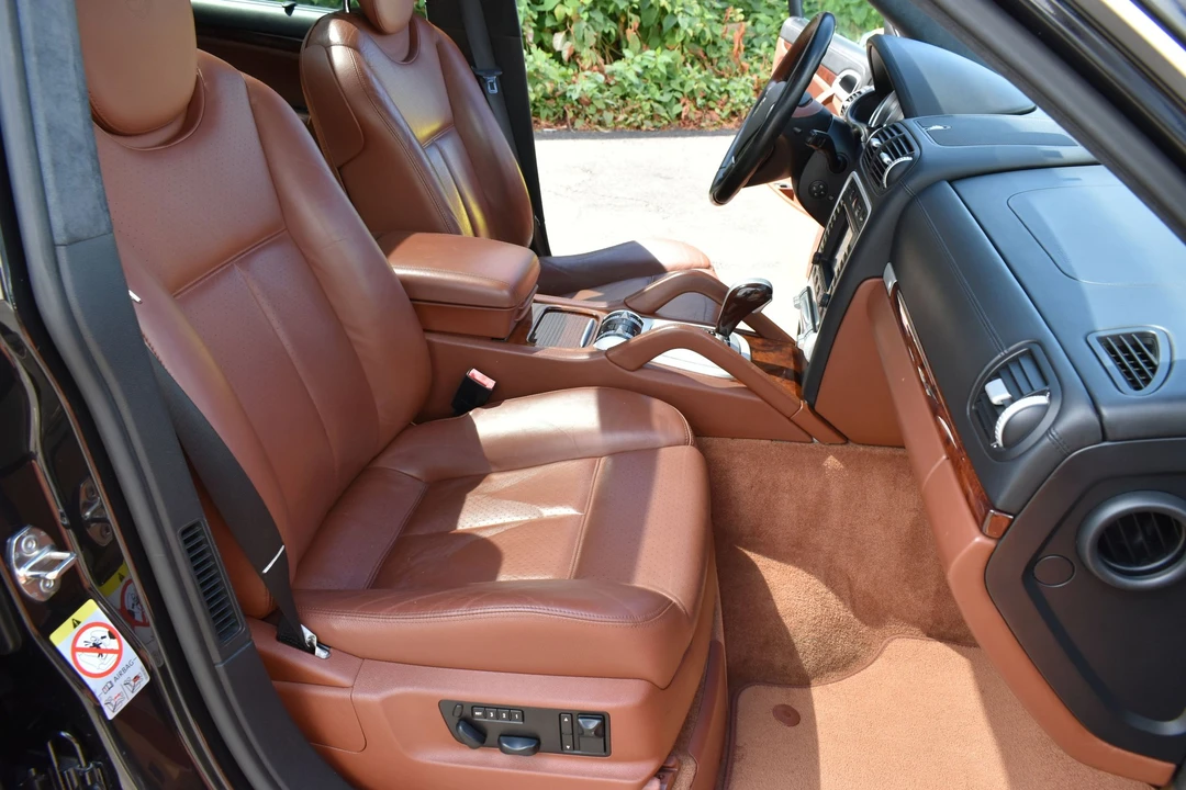 2008 Porsche 955/957 Cayenne Turbo - Image 25 of 31