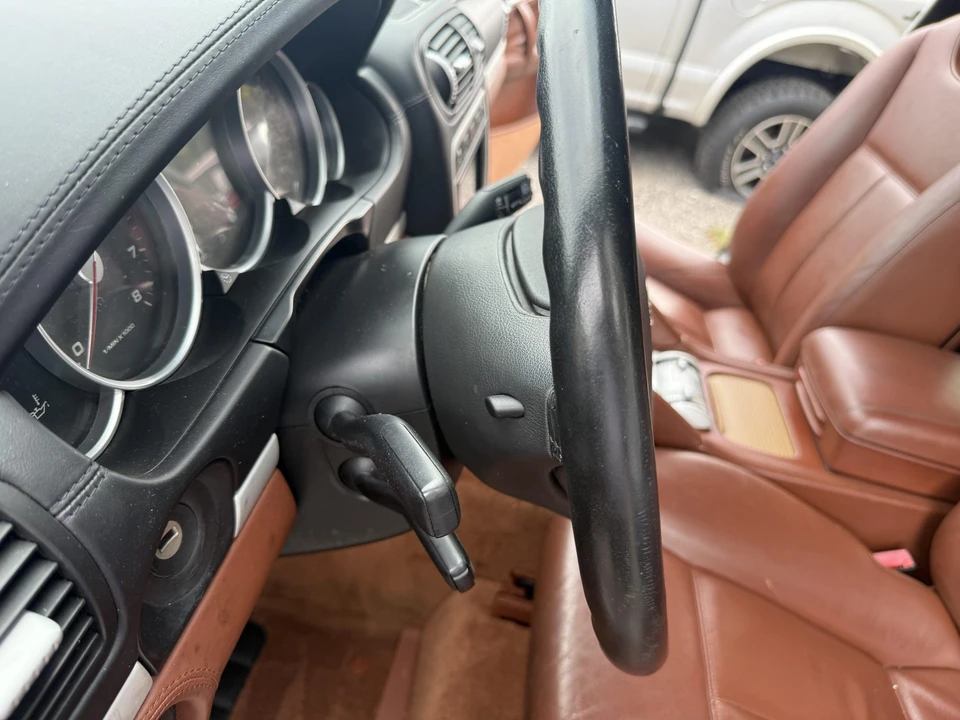 2008 Porsche 955/957 Cayenne Turbo - Image 30 of 31