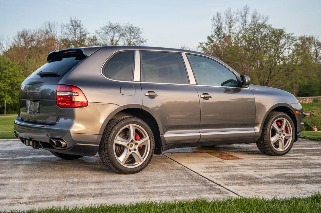 2008 Porsche 955/957 Cayenne Turbo - Image 13 of 31