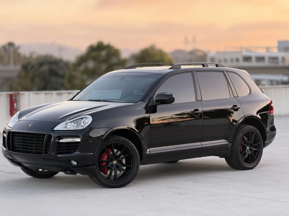 2008 Porsche 955/957 Cayenne Turbo - Image 2 of 31