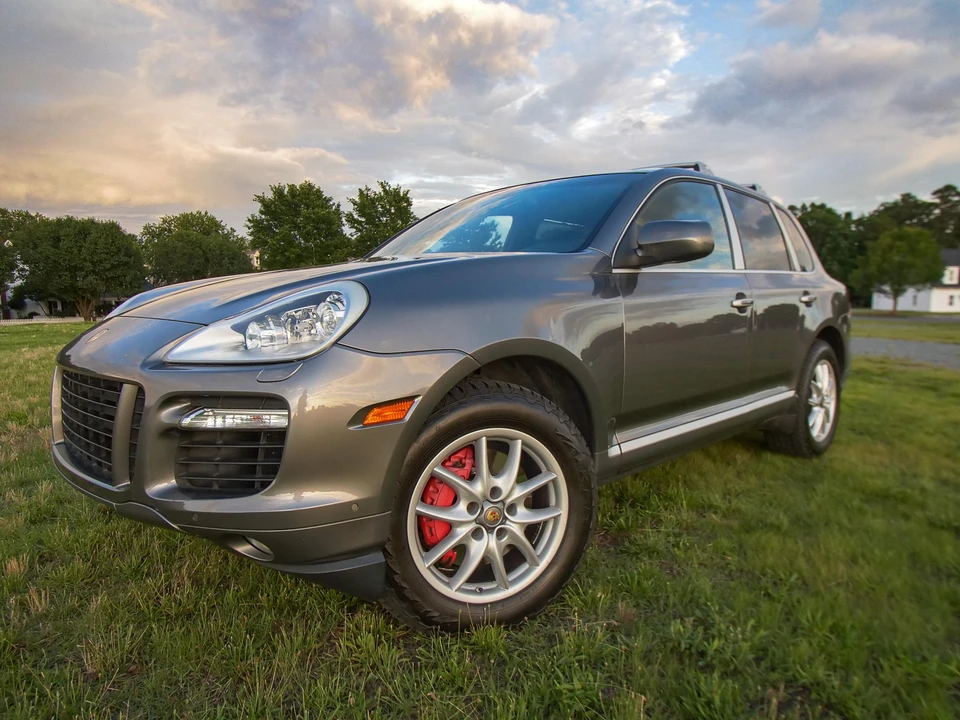 2008 Porsche 955/957 Cayenne Turbo - Image 7 of 31