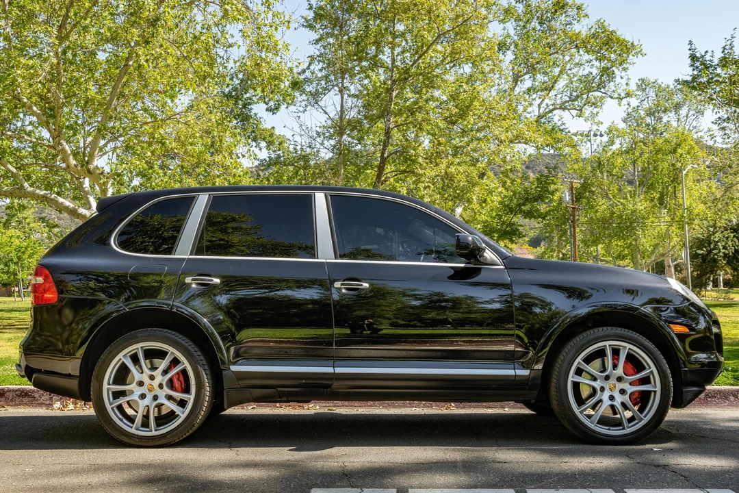 2008 Porsche 955/957 Cayenne Turbo - Image 3 of 31