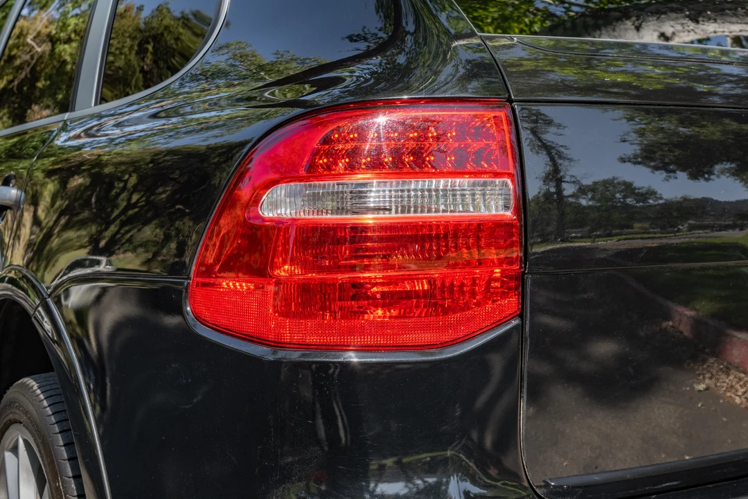 2008 Porsche 955/957 Cayenne Turbo - Image 25 of 31