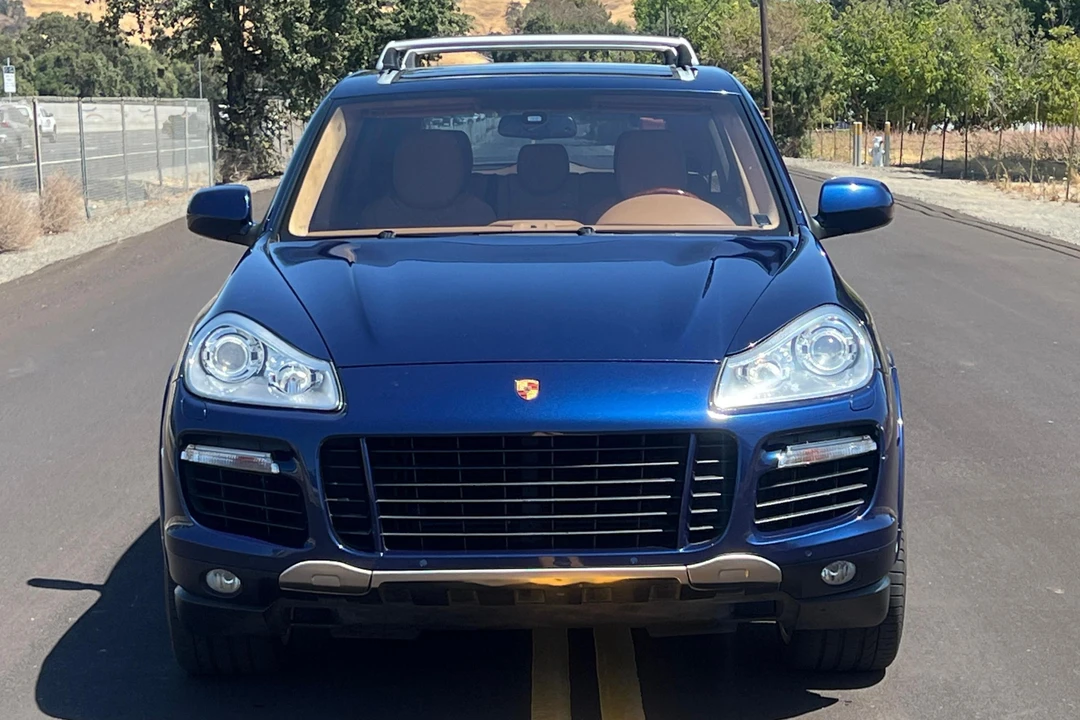 2008 Porsche 955/957 Cayenne Turbo - Image 2 of 31