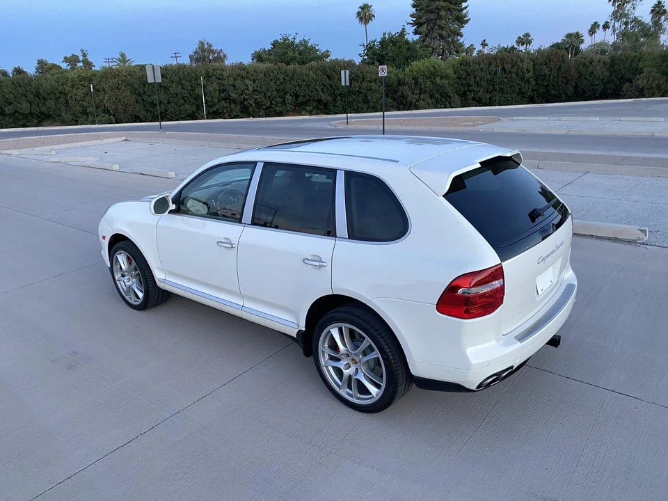 2008 Porsche 955/957 Cayenne Turbo - Image 26 of 31