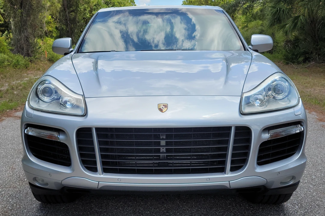 2008 Porsche 955/957 Cayenne Turbo - Image 2 of 31