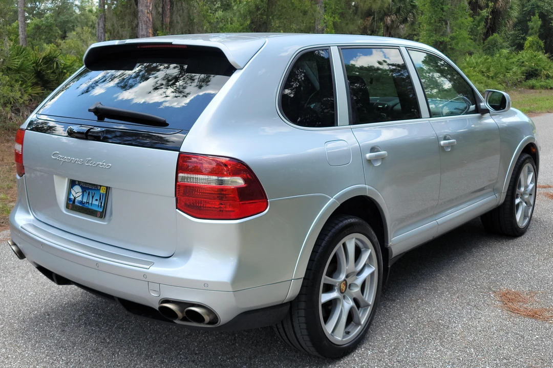 2008 Porsche 955/957 Cayenne Turbo - Image 4 of 31