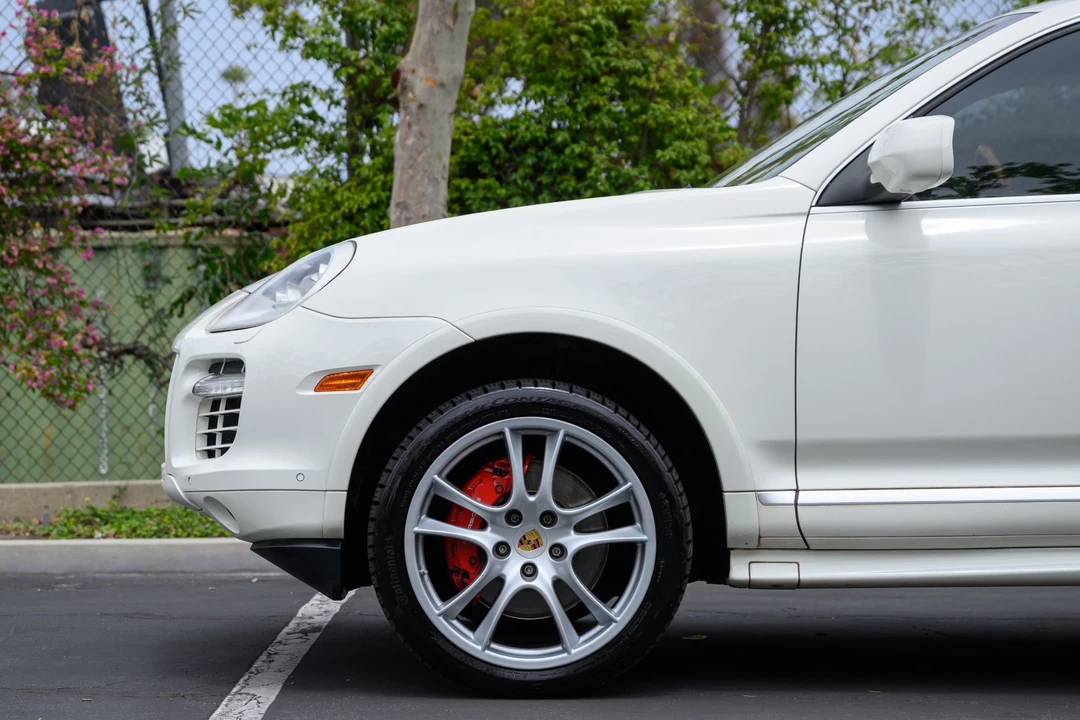 2008 Porsche 955/957 Cayenne Turbo - Image 25 of 31