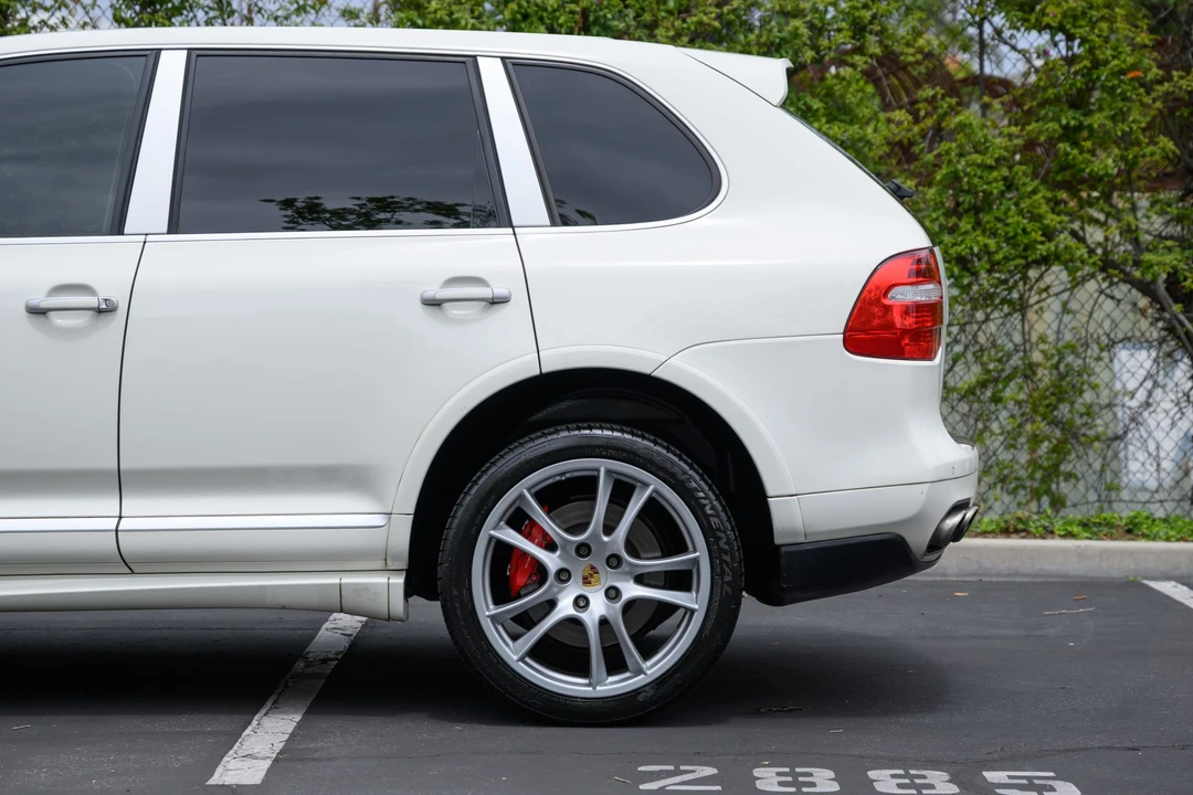 2008 Porsche 955/957 Cayenne Turbo - Image 27 of 31