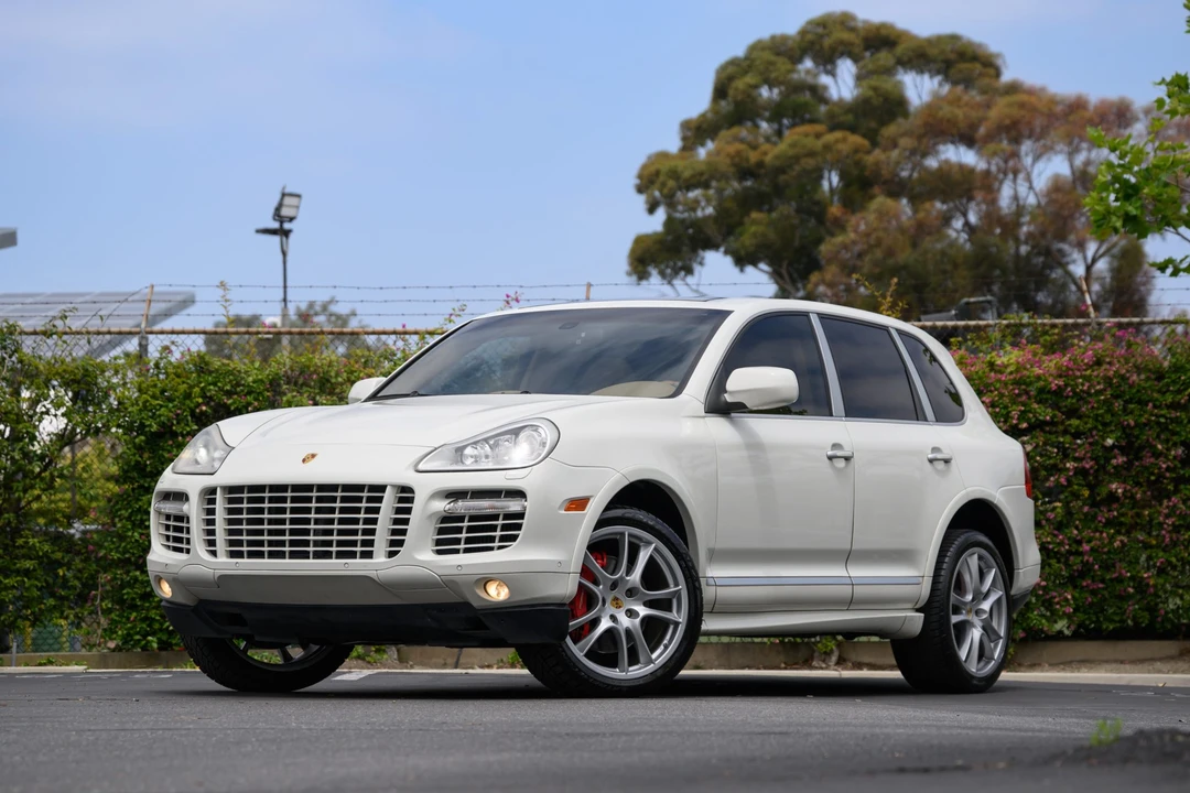 2008 Porsche 955/957 Cayenne Turbo - Image 2 of 31