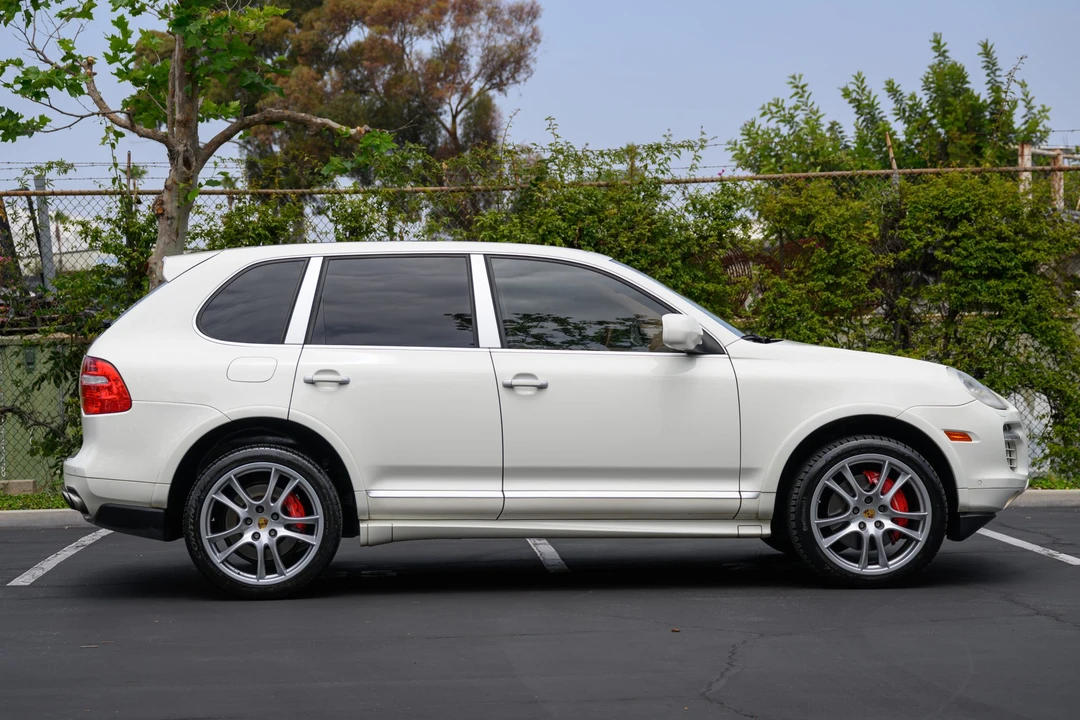 2008 Porsche 955/957 Cayenne Turbo - Image 16 of 31