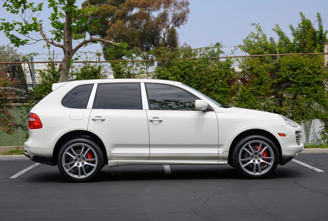 2008 Porsche 955/957 Cayenne Turbo - Image 15 of 31