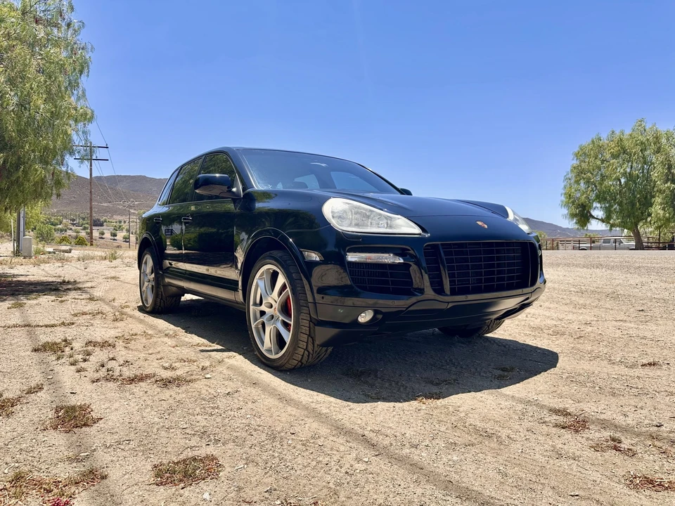 2008 Porsche 955/957 Cayenne Turbo - Image 2 of 31