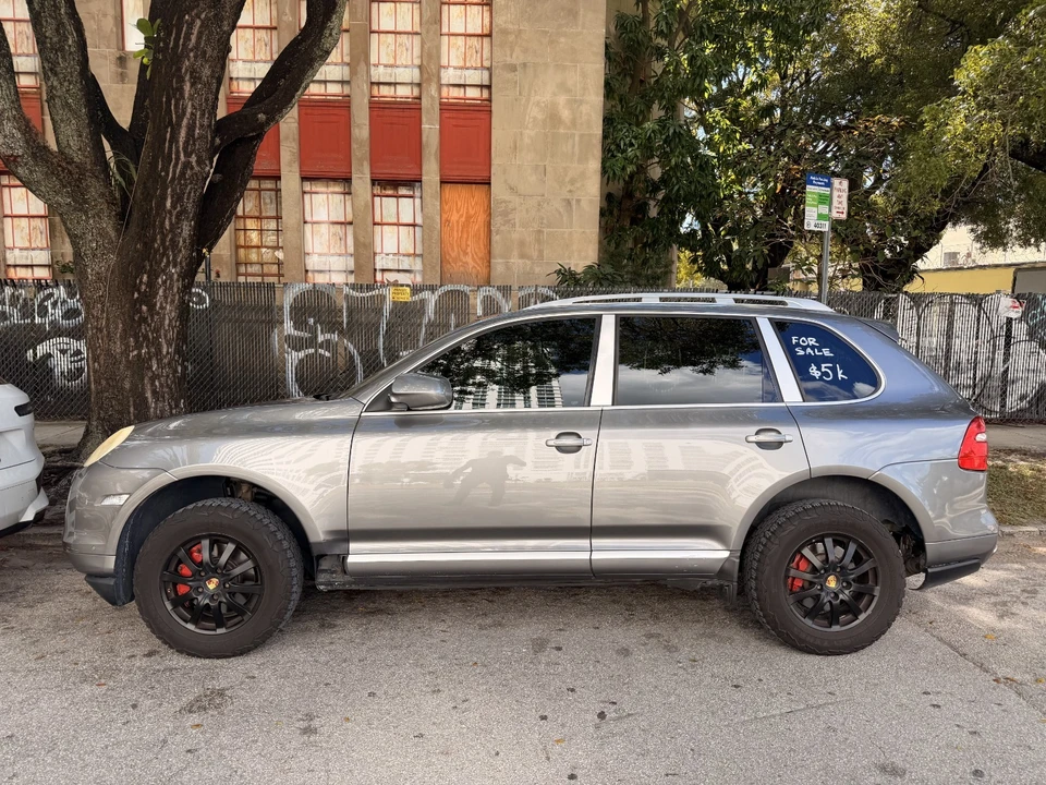 2008 Porsche 955/957 Cayenne - Image 3 of 20