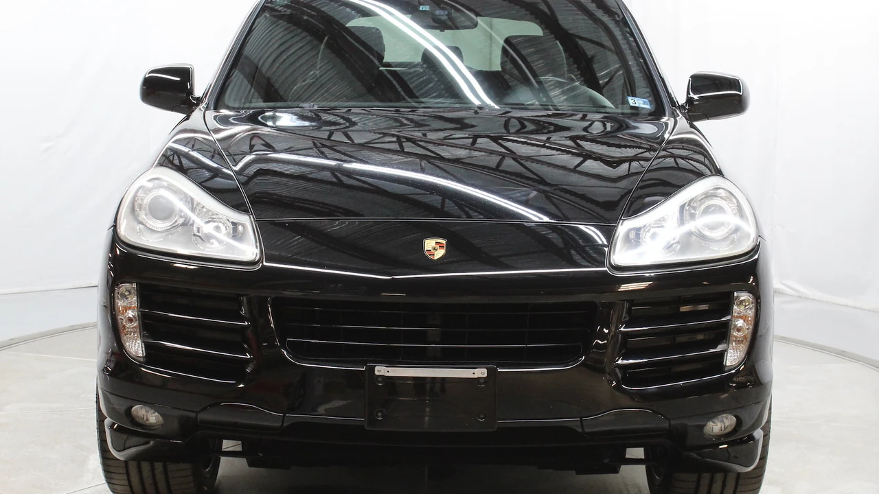 2008 Porsche 955/957 Cayenne - Image 2 of 31
