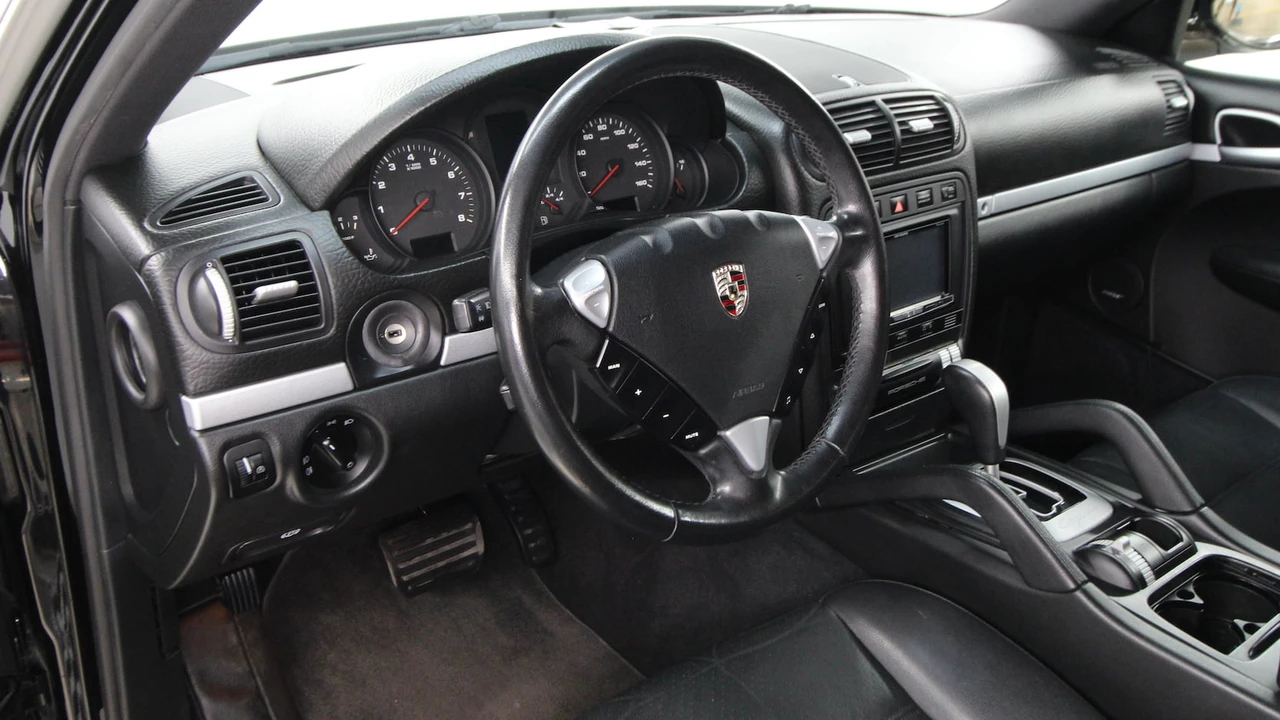 2008 Porsche 955/957 Cayenne - Image 10 of 31