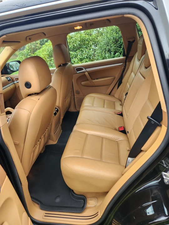 2008 Porsche Cayenne - Image 24 of 31