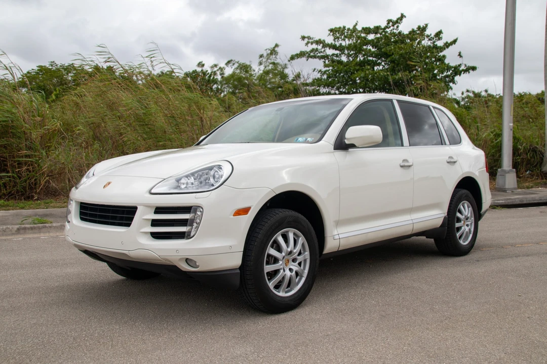 2008 Porsche 955/957 Cayenne - Image 2 of 31