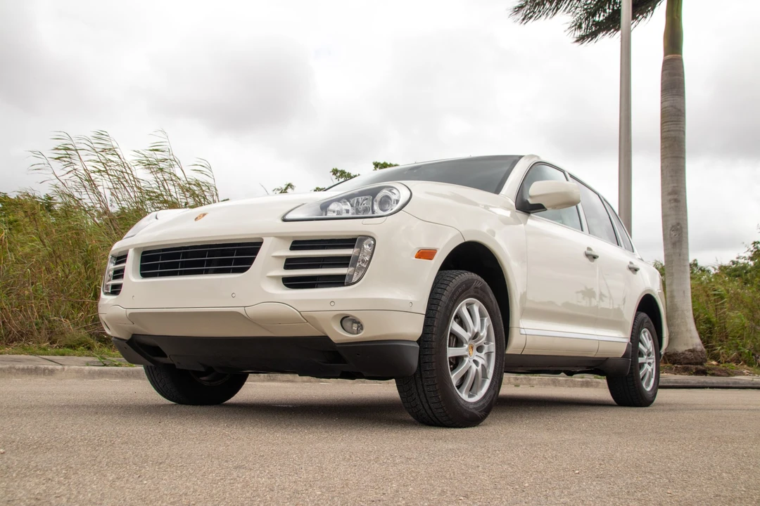 2008 Porsche 955/957 Cayenne - Image 4 of 31