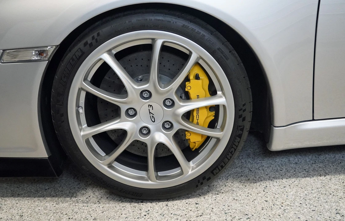 2008 Porsche 997 GT3 - Image 16 of 17