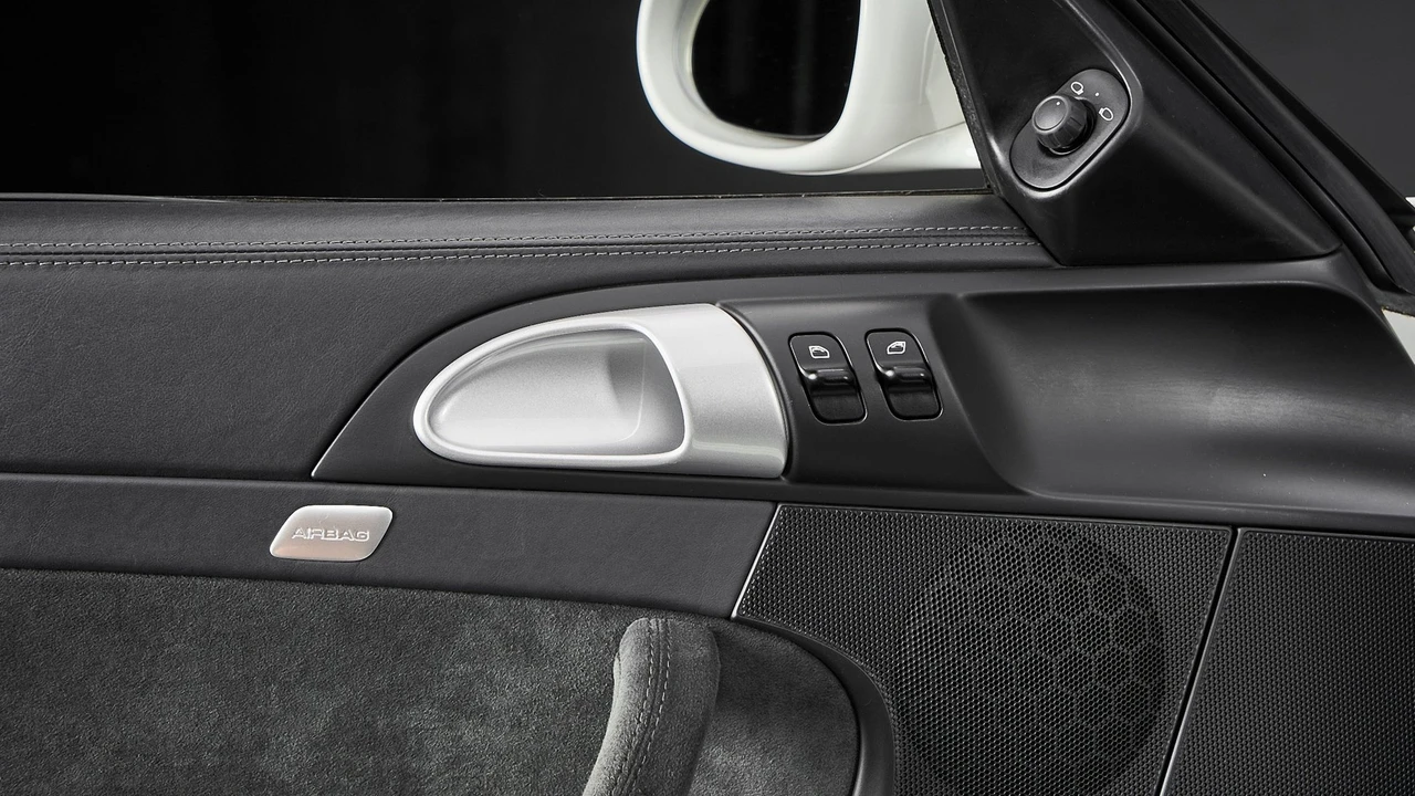 2008 Porsche 997 GT3 - Image 13 of 15