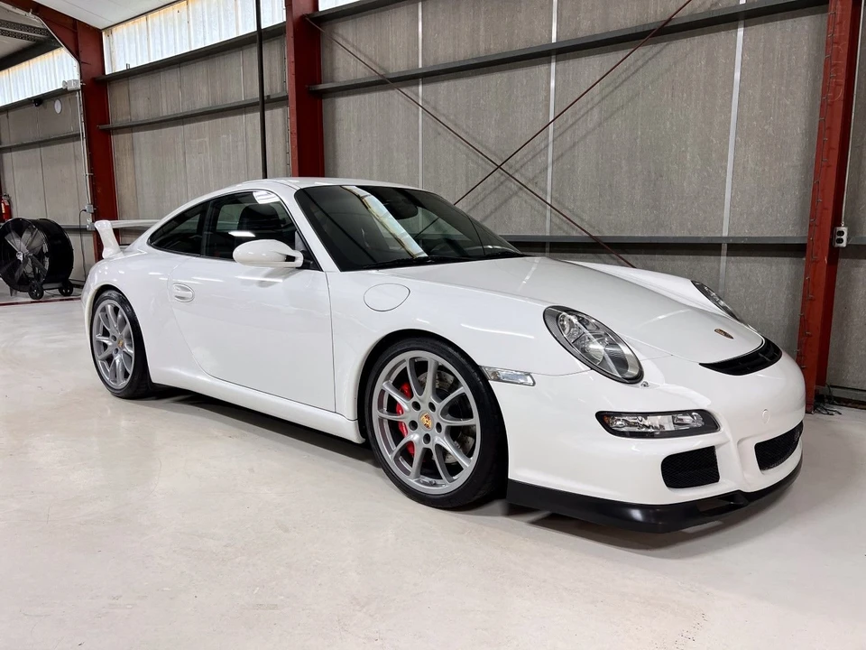 2008 Porsche 997 GT3 - Image 8 of 17