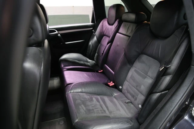 2008 Porsche 955/957 Cayenne GTS - Image 11 of 21