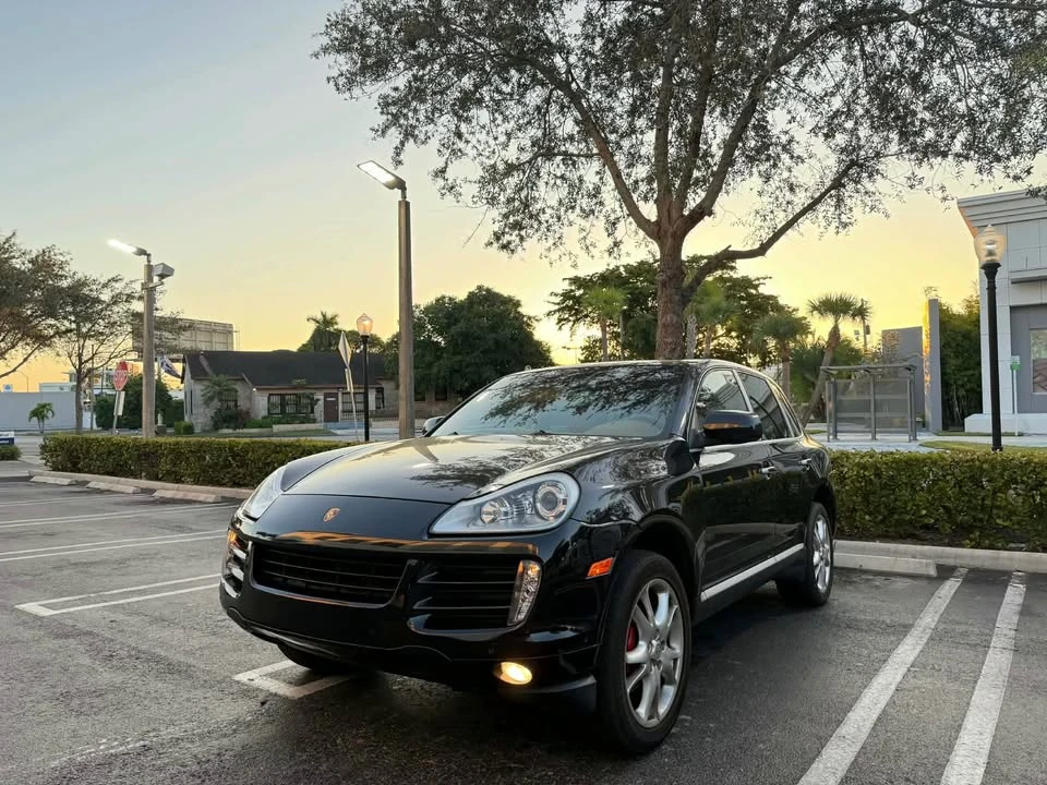 2008 Porsche 955/957 Cayenne - Image 2 of 15