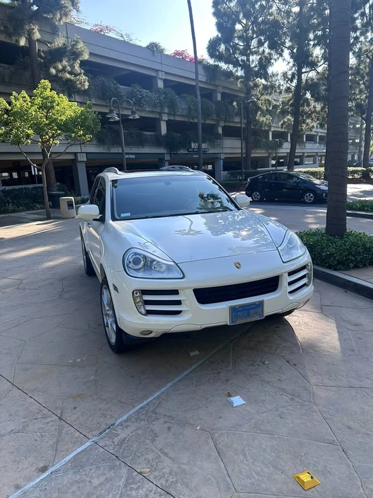 2008 Porsche 955/957 Cayenne - Image 4 of 10