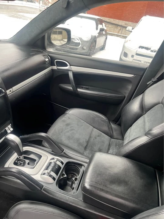 2008 Porsche 955/957 Cayenne GTS - Image 11 of 19
