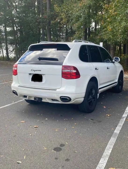 2008 Porsche 955/957 Cayenne S - Image 2 of 10