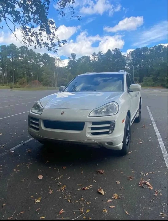 2008 Porsche 955/957 Cayenne S - Image 2 of 10