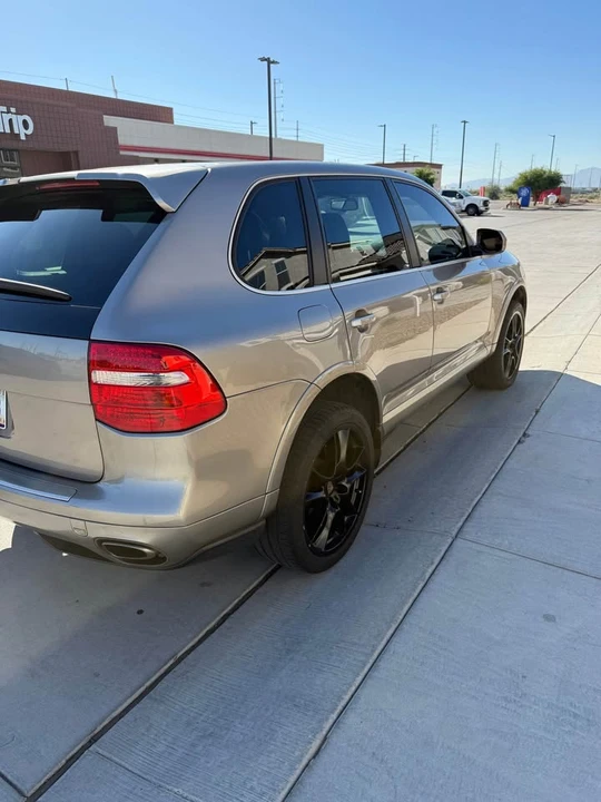 2008 Porsche 955/957 Cayenne S - Image 2 of 5