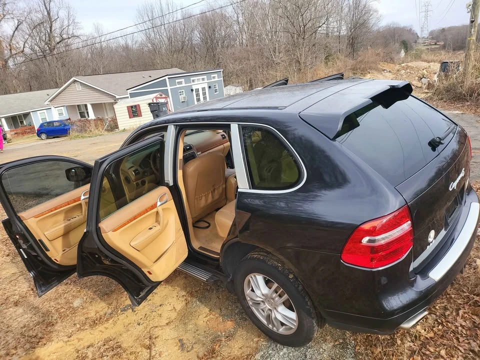2008 Porsche 955/957 Cayenne S - Image 10 of 14