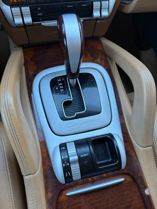 2008 Porsche 955/957 Cayenne S - Image 13 of 15