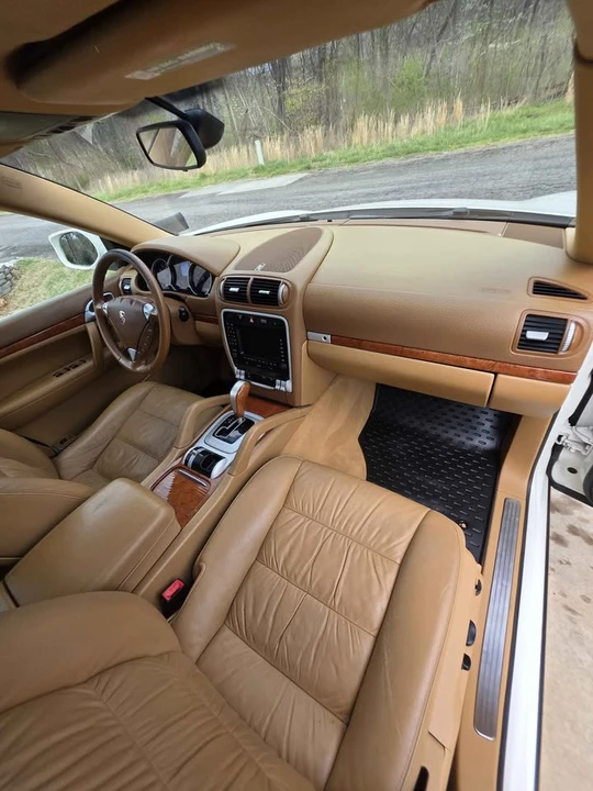 2008 Porsche 955/957 Cayenne S - Image 9 of 17