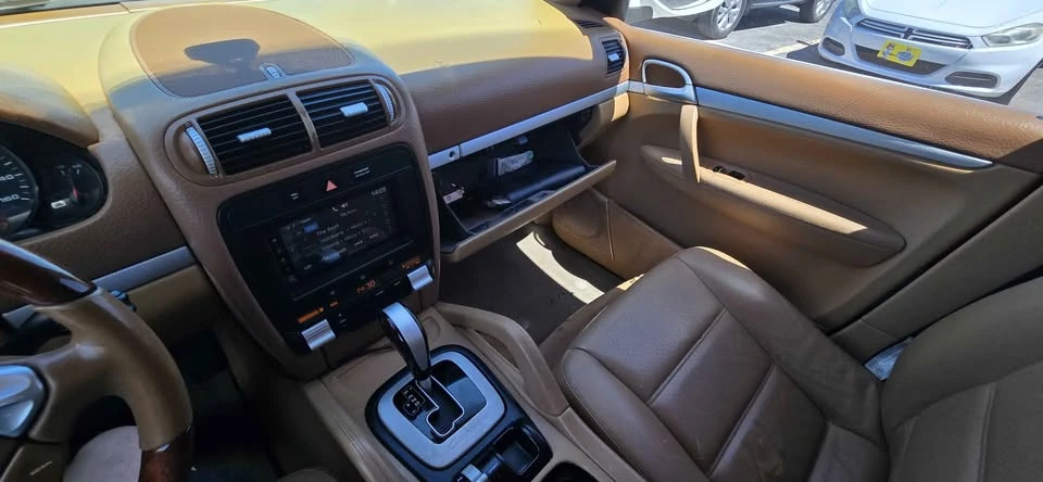 2008 Porsche 955/957 Cayenne S - Image 18 of 20