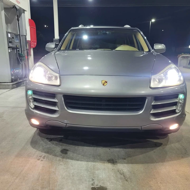 2008 Porsche 955/957 Cayenne S - Image 2 of 20