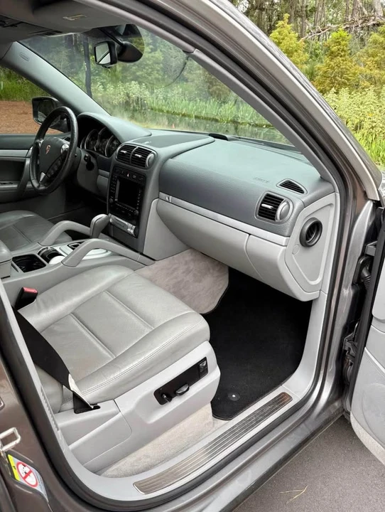 2008 Porsche 955/957 Cayenne S - Image 8 of 14