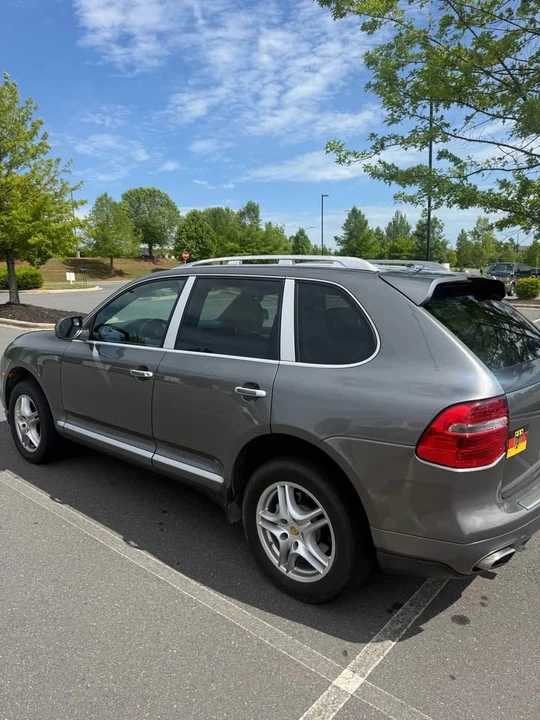 2008 Porsche 955/957 Cayenne S - Image 2 of 13