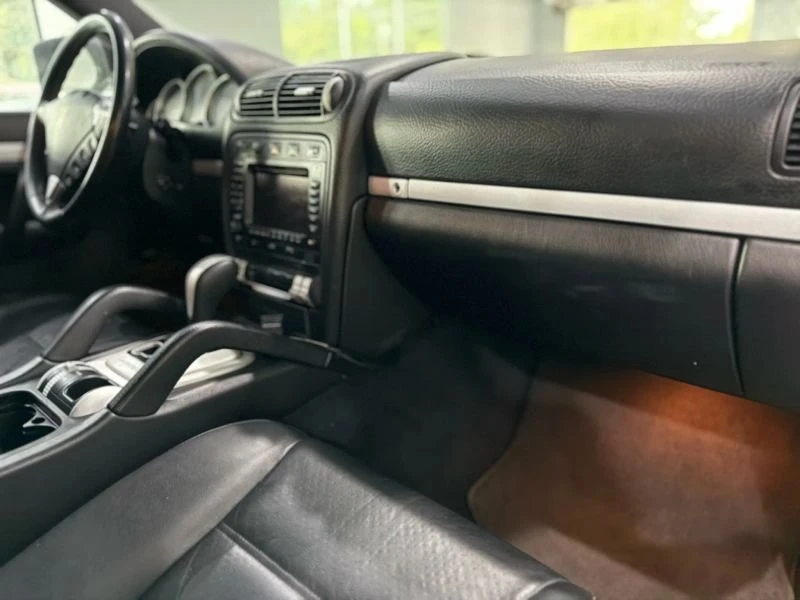 2008 Porsche 955/957 Cayenne S - Image 18 of 19