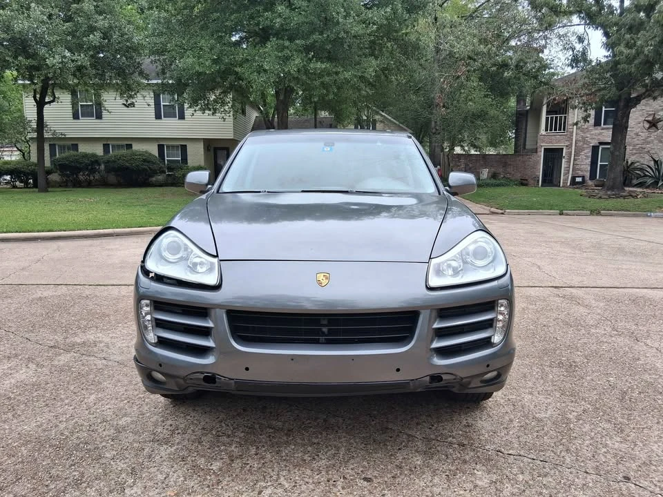2008 Porsche 955/957 Cayenne - Image 2 of 11