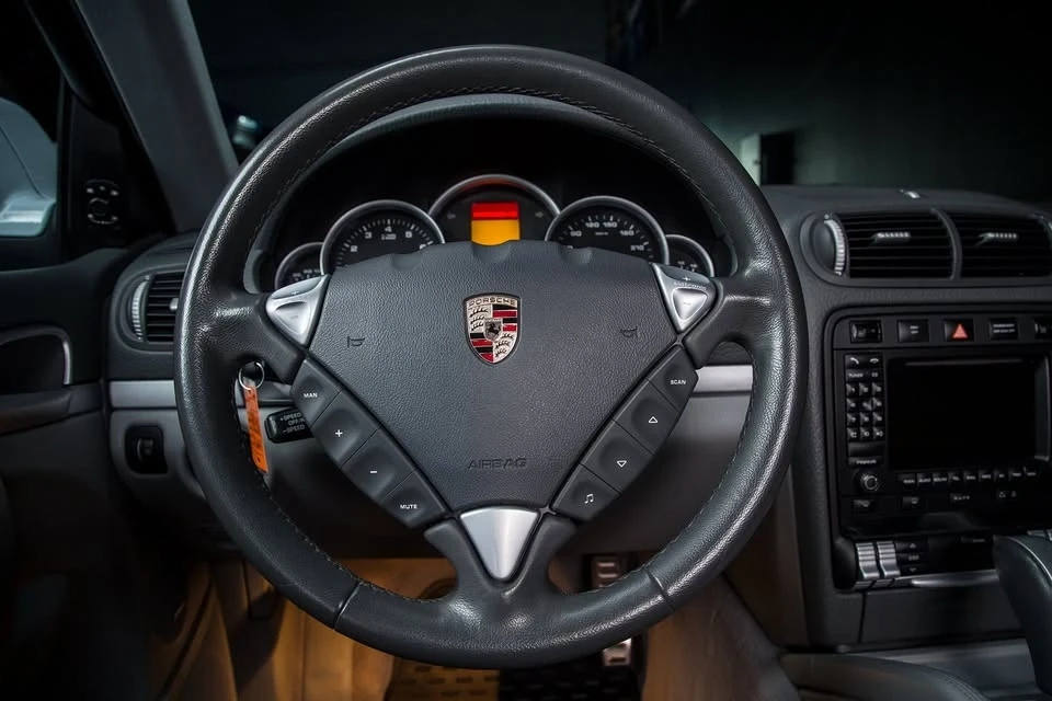 2008 Porsche 955/957 Cayenne S - Image 8 of 20