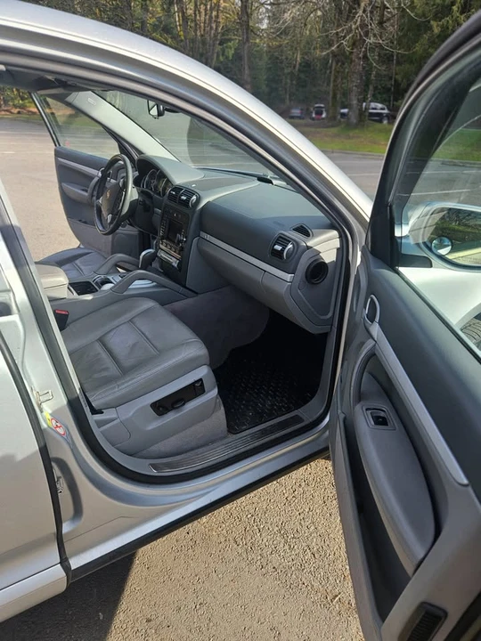 2008 Porsche 955/957 Cayenne S - Image 10 of 19