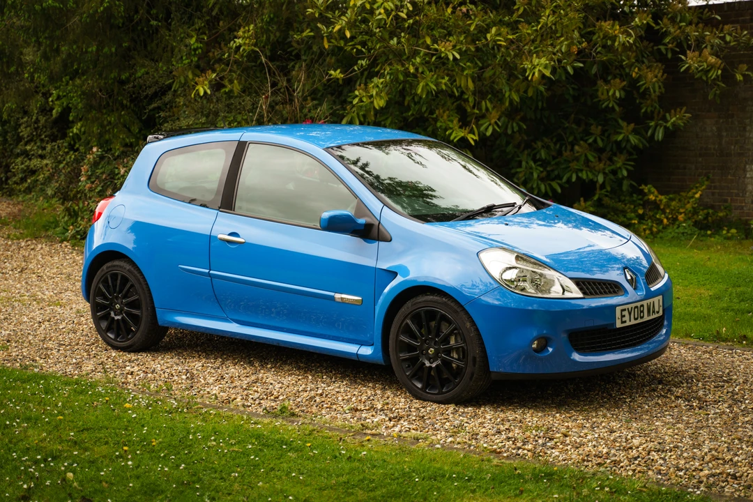 2008 Renault Clio 3rd Gen - Image 13 of 31
