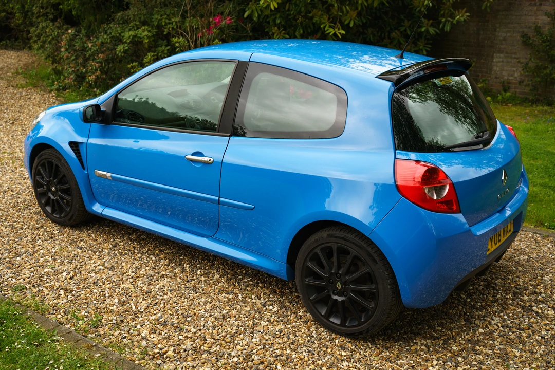 2008 Renault Clio 3rd Gen - Image 9 of 31