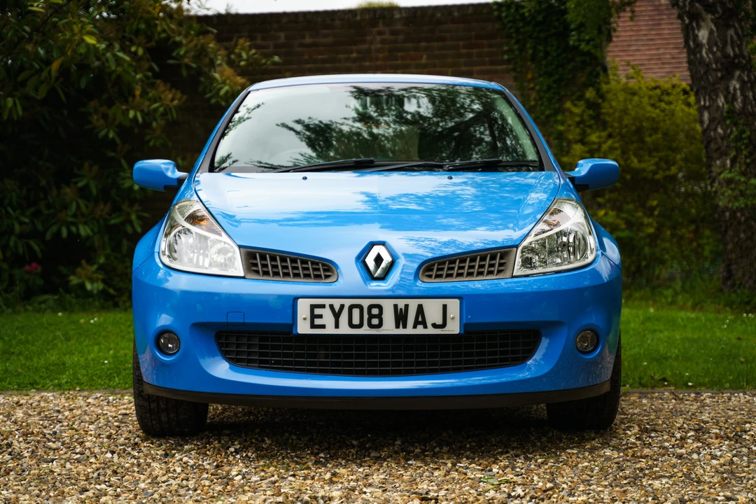2008 Renault Clio 3rd Gen - Image 4 of 31